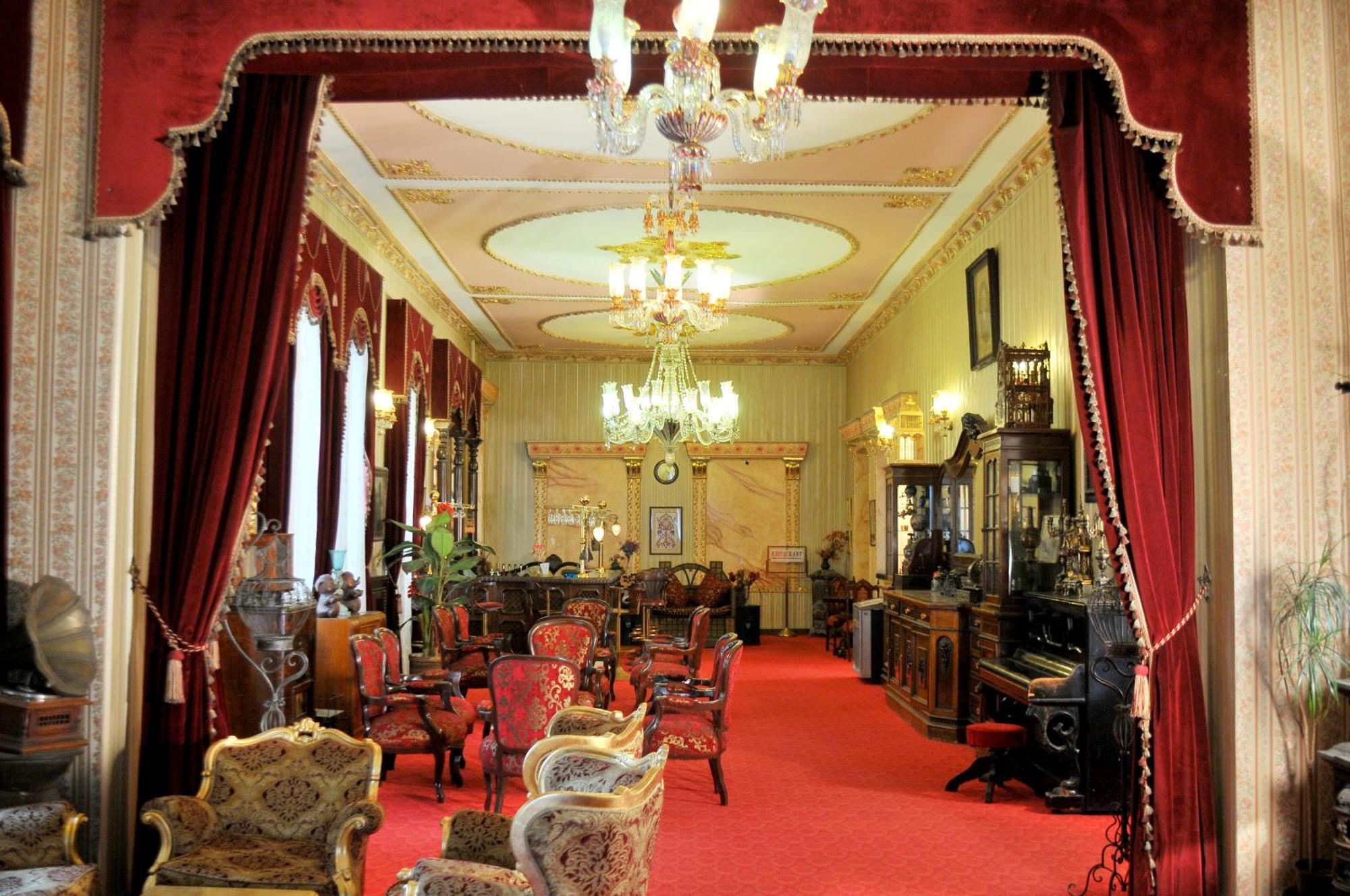 Grand Hotel De Londres Истанбул Екстериор снимка